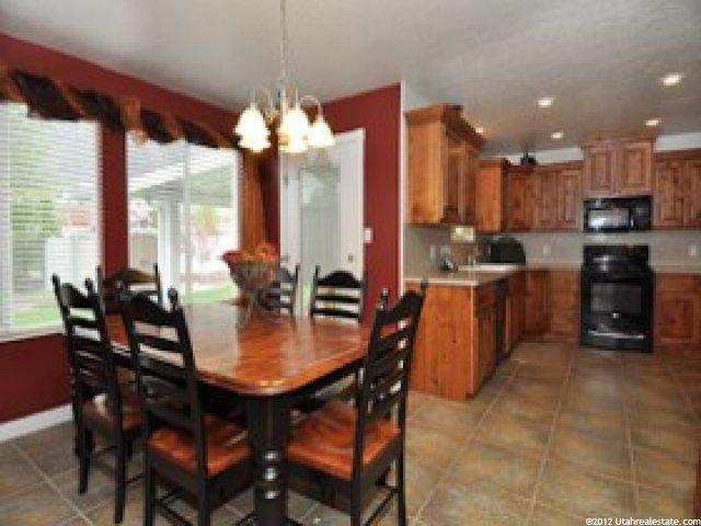 538 W 3500 N, Pleasant View, UT 84414 — photo 7