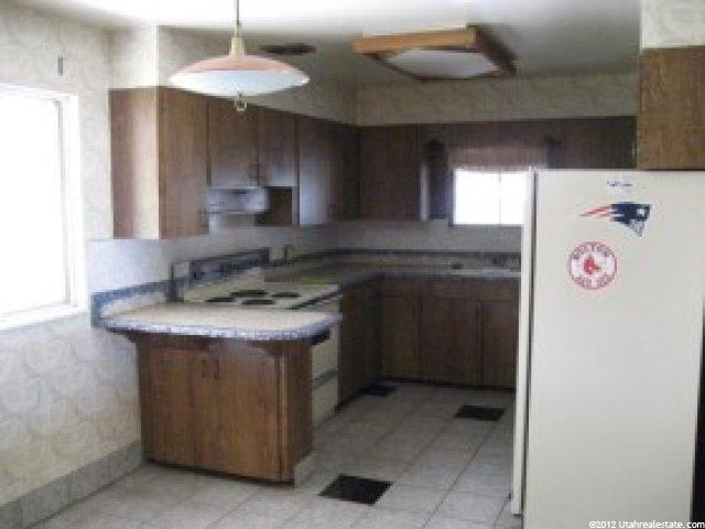5161 S 2275 W, Roy, UT 84067 — photo 3