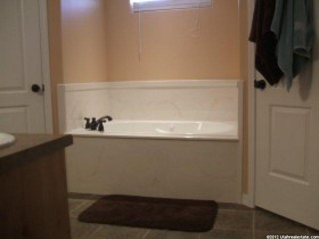 5239 N Tomahawk Dr, Enoch, UT 84720 — photo 6