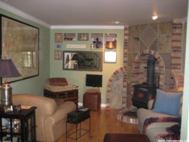 86 S River Heights Blvd E, River Heights, UT 84321 — photo 5