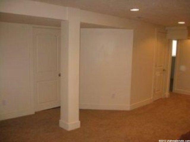 5357 Knollcrest St, Murray, UT 84107 — photo 4