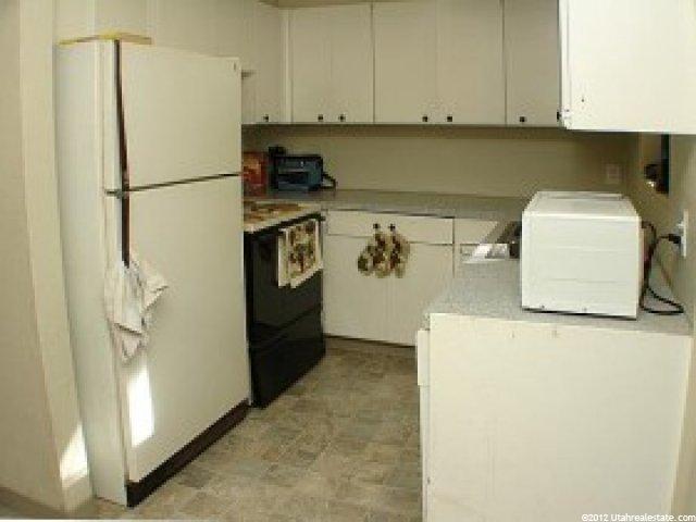 495 N 200 W, Clearfield, UT 84015 — photo 2
