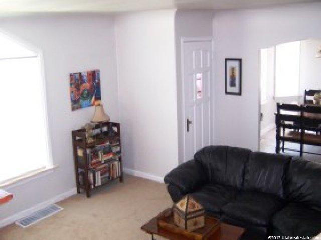 7866 S Pioneer St, Midvale, UT 84047 — photo 2