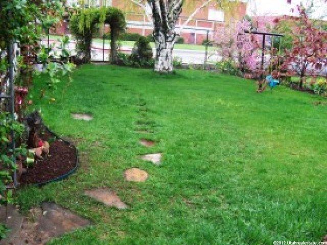7866 S Pioneer St, Midvale, UT 84047 — photo 11