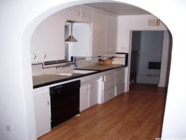 7866 S Pioneer St, Midvale, UT 84047 — photo 4