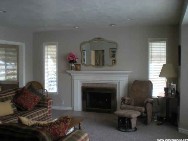 294 E 650 Road N, Bountiful, UT 84010 — photo 2