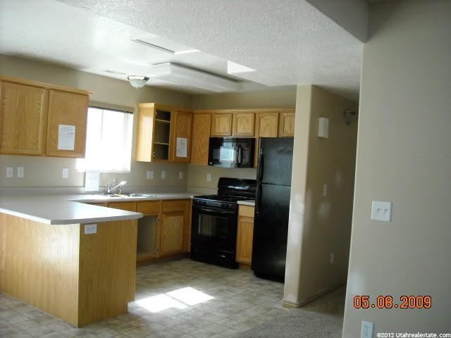 251 Rosewood Cir, Logan, UT 84321 — photo 4