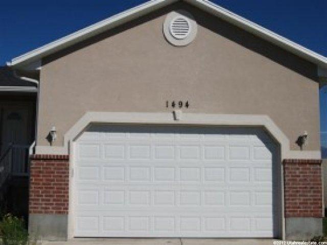 1494 N 2090 W, Clinton, UT 84015 — photo 8