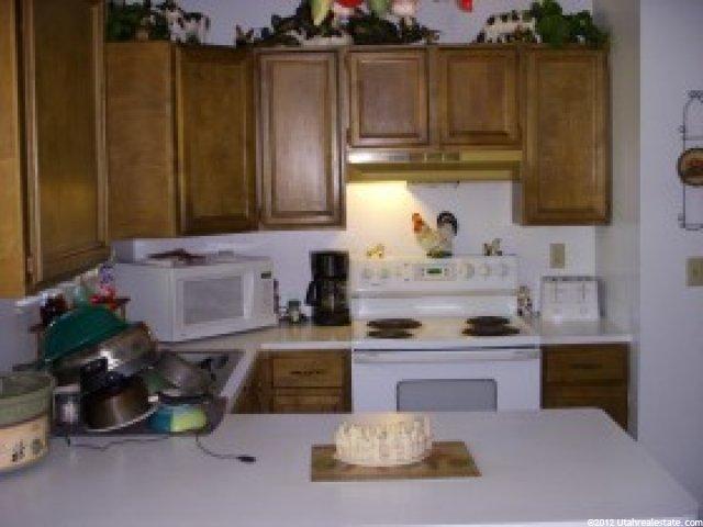 1522 N Celia Way, Layton, UT 84041 — photo 3