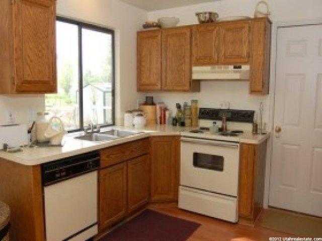 4020 S 4300 W, West Haven, UT 84401 — photo 2