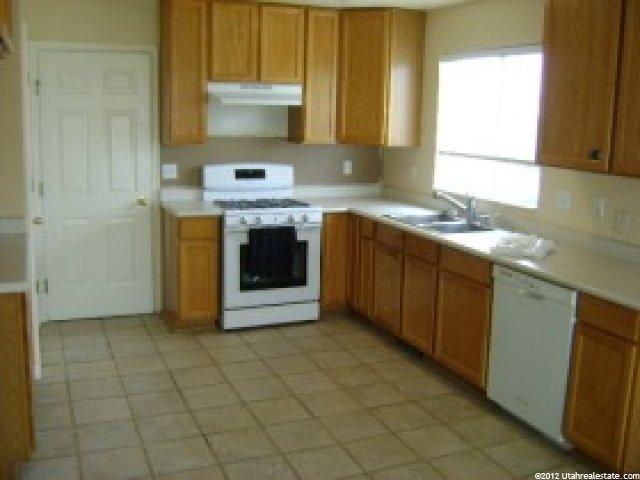 121 E 7500 S, Midvale, UT 84047 — photo 7