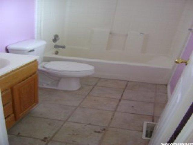 121 E 7500 S, Midvale, UT 84047 — photo 9