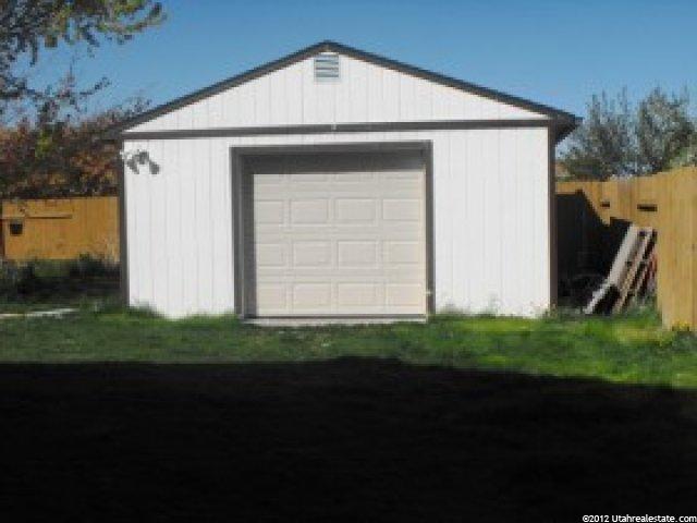 5677 S 3975 W, Roy, UT 84067 — photo 2