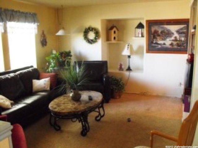 5677 S 3975 W, Roy, UT 84067 — photo 6
