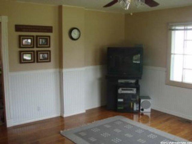 661 2nd St, Ogden, UT 84404 — photo 3