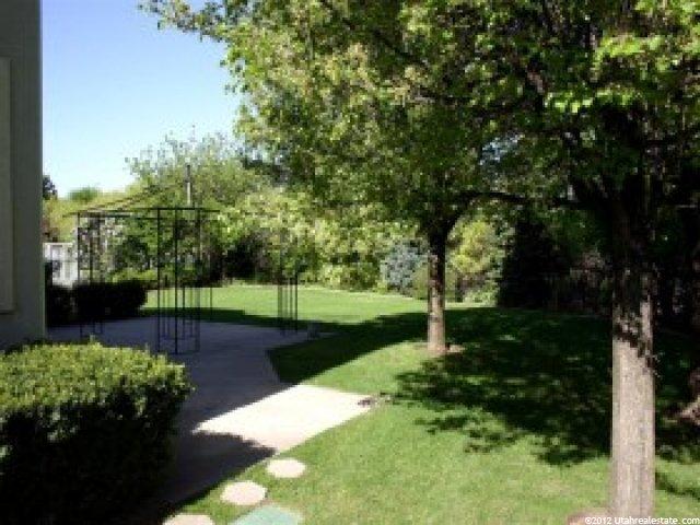 1981 N Kingston Rd E, Farmington, UT 84025 — photo 2