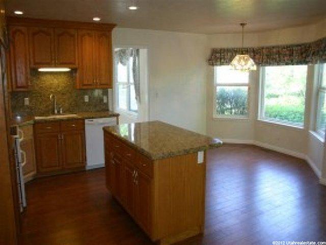 1981 N Kingston Rd E, Farmington, UT 84025 — photo 5