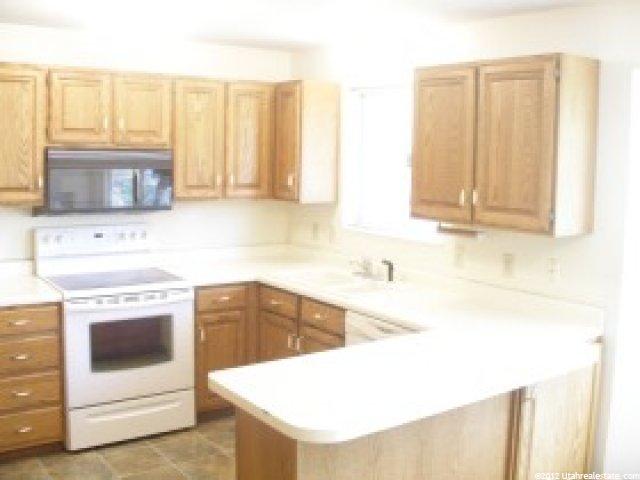 10195 Locksley Rd, Sandy, UT 84092 — photo 3
