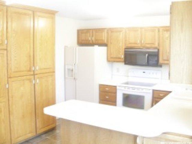 10195 Locksley Rd, Sandy, UT 84092 — photo 4
