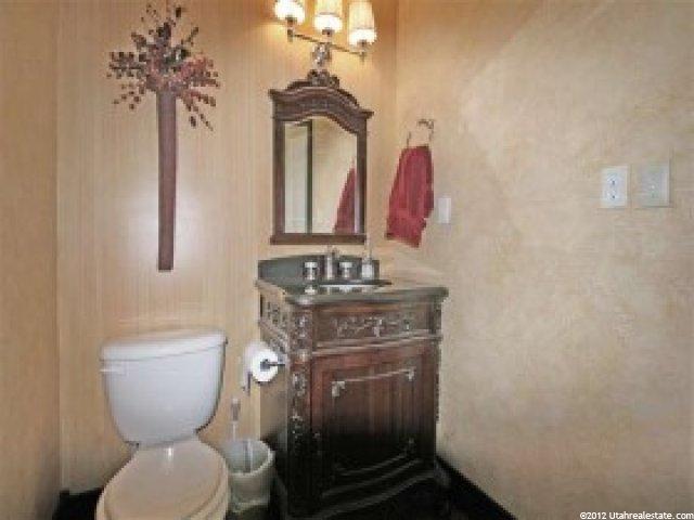 11344 S 1300 E, Avon, UT 84328 — photo 5