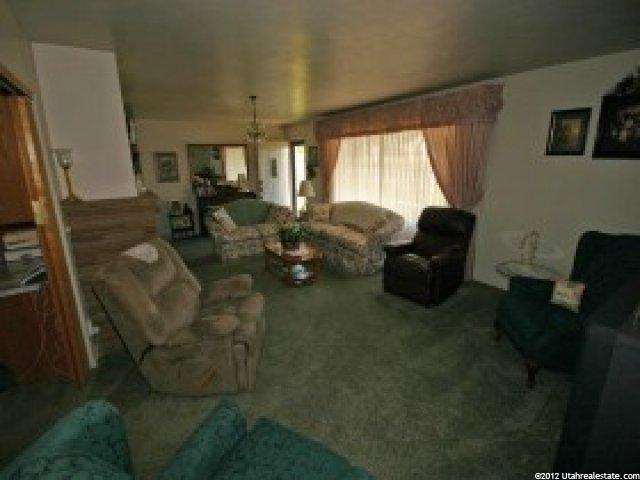 37 W 200 S, Hyde Park, UT 84318 — photo 2