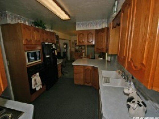 37 W 200 S, Hyde Park, UT 84318 — photo 5