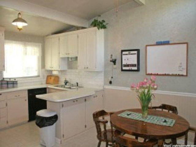 293 W 1200 N, Bountiful, UT 84010 — photo 4