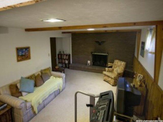 1070 Oxford Dr, Ogden, UT 84403 — photo 9