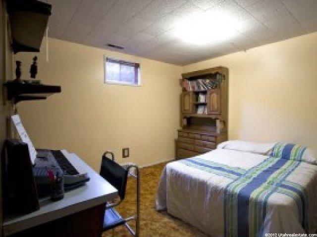 1070 Oxford Dr, Ogden, UT 84403 — photo 10