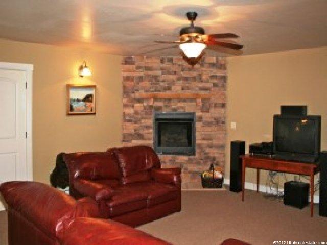 385 N Main St, Coalville, UT 84017 — photo 7