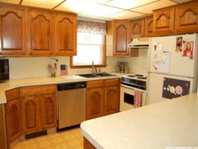 5854 S 2700 W, Roy, UT 84067 — photo 2