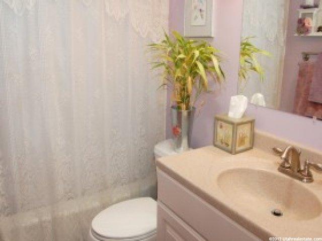 5854 S 2700 W, Roy, UT 84067 — photo 7
