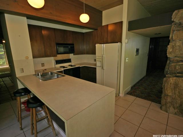 1408 Highland Dr, North Logan, UT 84341 — photo 4