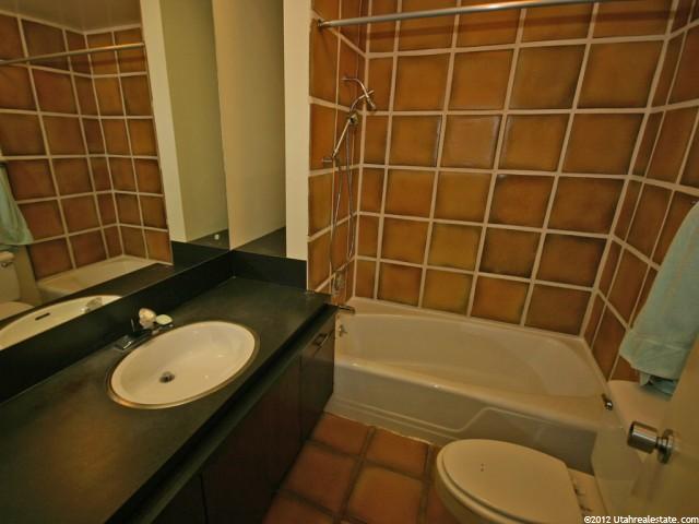 1408 Highland Dr, North Logan, UT 84341 — photo 7