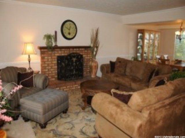 8566 Terrace Dr, Sandy, UT 84093 — photo 2
