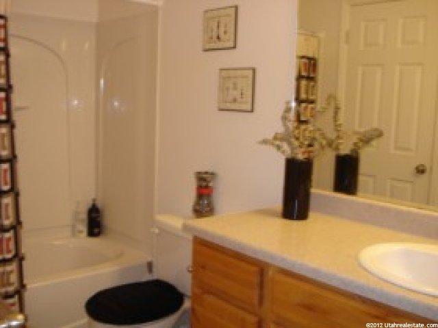 652 W 800 N #62, Clinton, UT 84015 — photo 6