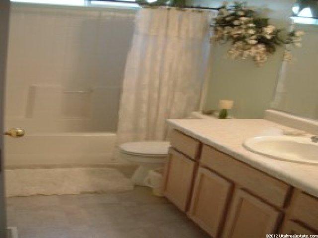 830 S Killarney Dr, Syracuse, UT 84075 — photo 10