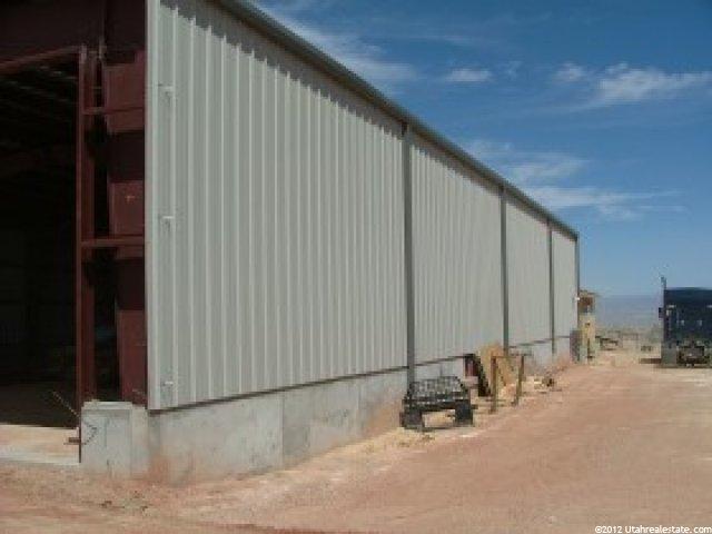 6232 S 1500 E, Vernal, UT 84078 — photo 2