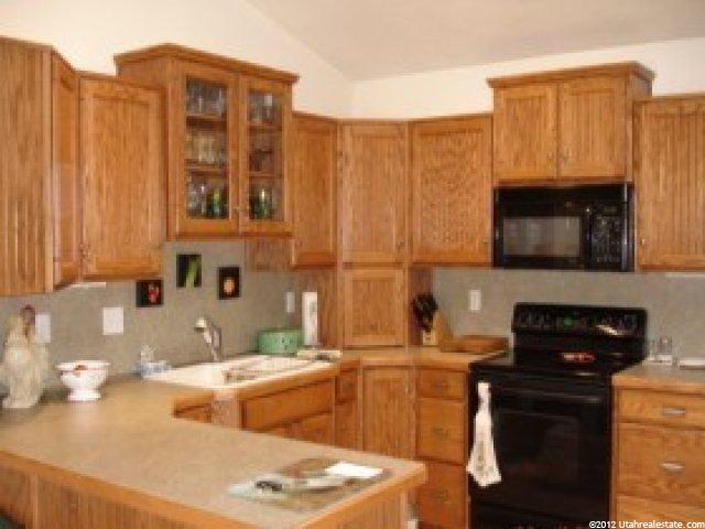 5164 S 350 E, Washington Terrace, UT 84405 — photo 5