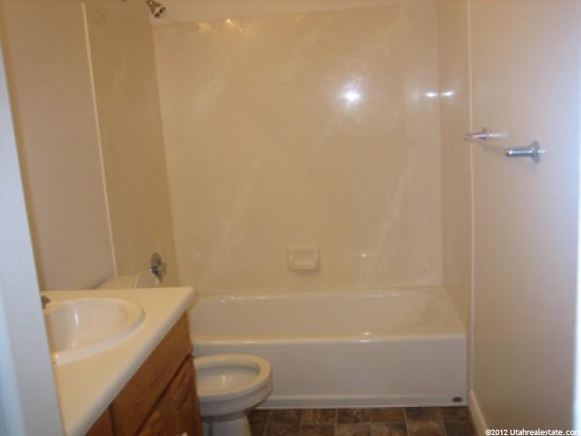 1947 S Columbia Ln #16, Orem, UT 84097 — photo 7