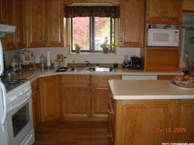 216 W 300 N, Hyrum, UT 84319 — photo 6