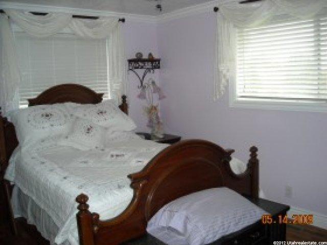 216 W 300 N, Hyrum, UT 84319 — photo 8