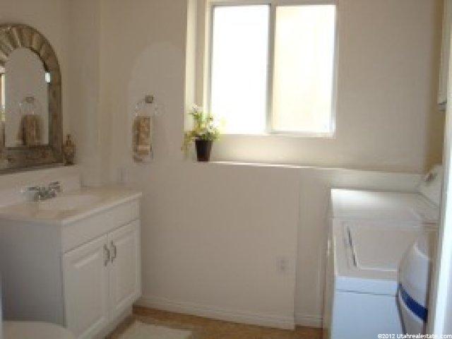 2811 W 4200 S, Roy, UT 84067 — photo 9