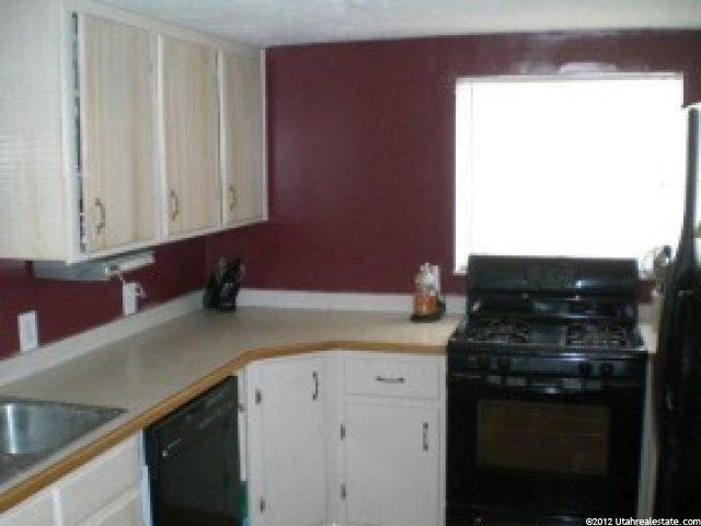 87 S 400 E, Clearfield, UT 84015 — photo 2