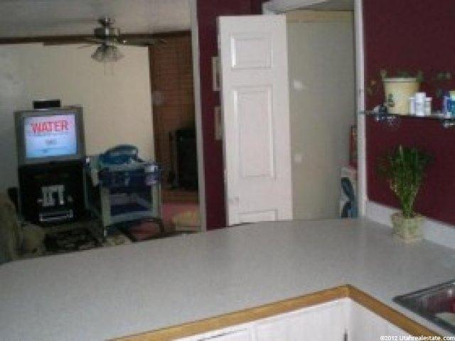 87 S 400 E, Clearfield, UT 84015 — photo 3