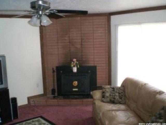 87 S 400 E, Clearfield, UT 84015 — photo 7