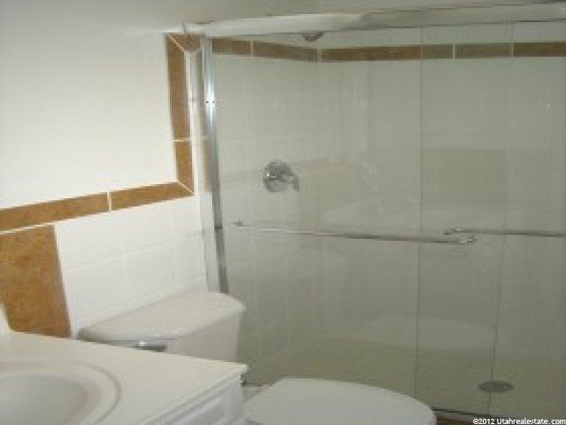 5654 S 625 E, Murray, UT 84107 — photo 7