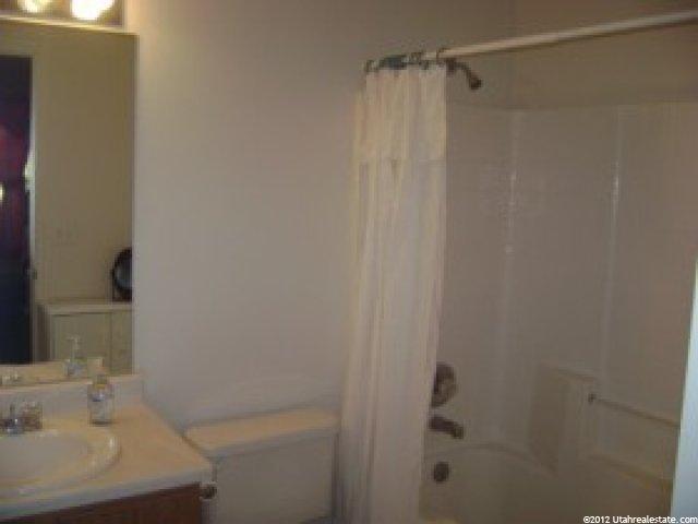 2018 N 2165 W, Clinton, UT 84015 — photo 7