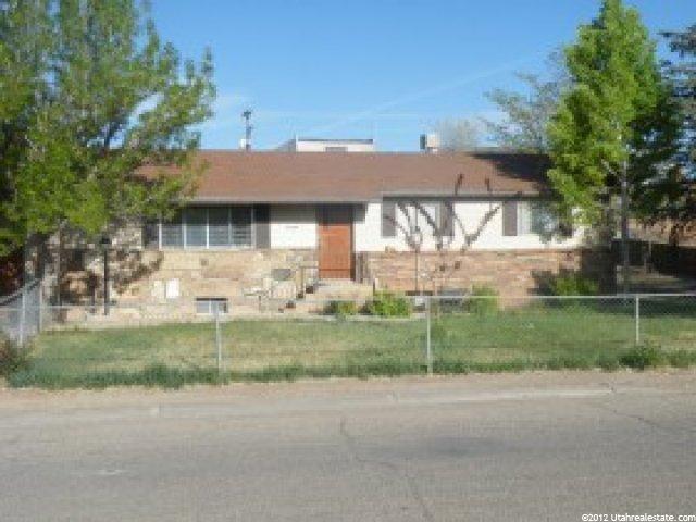 400 S 300 E, Roosevelt, UT 84066 — photo 3