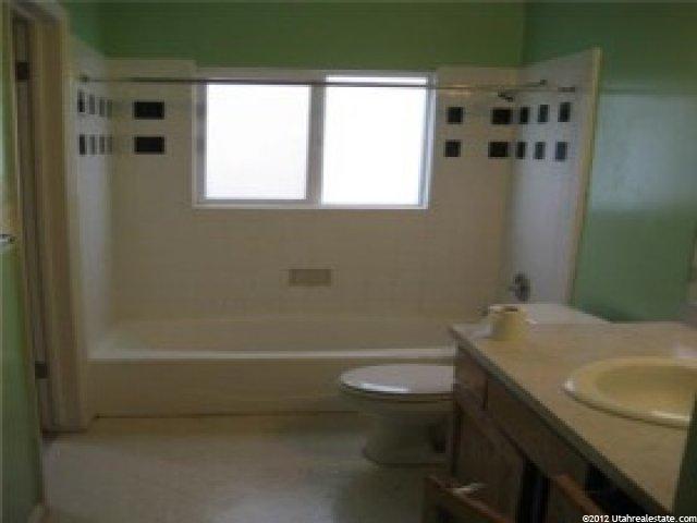 1897 N 900 W, Clinton, UT 84015 — photo 8